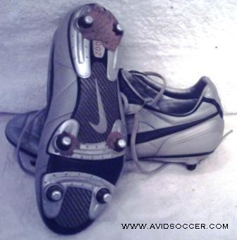 AVID Soccer Review - Nike Legend Zoom Air 2006